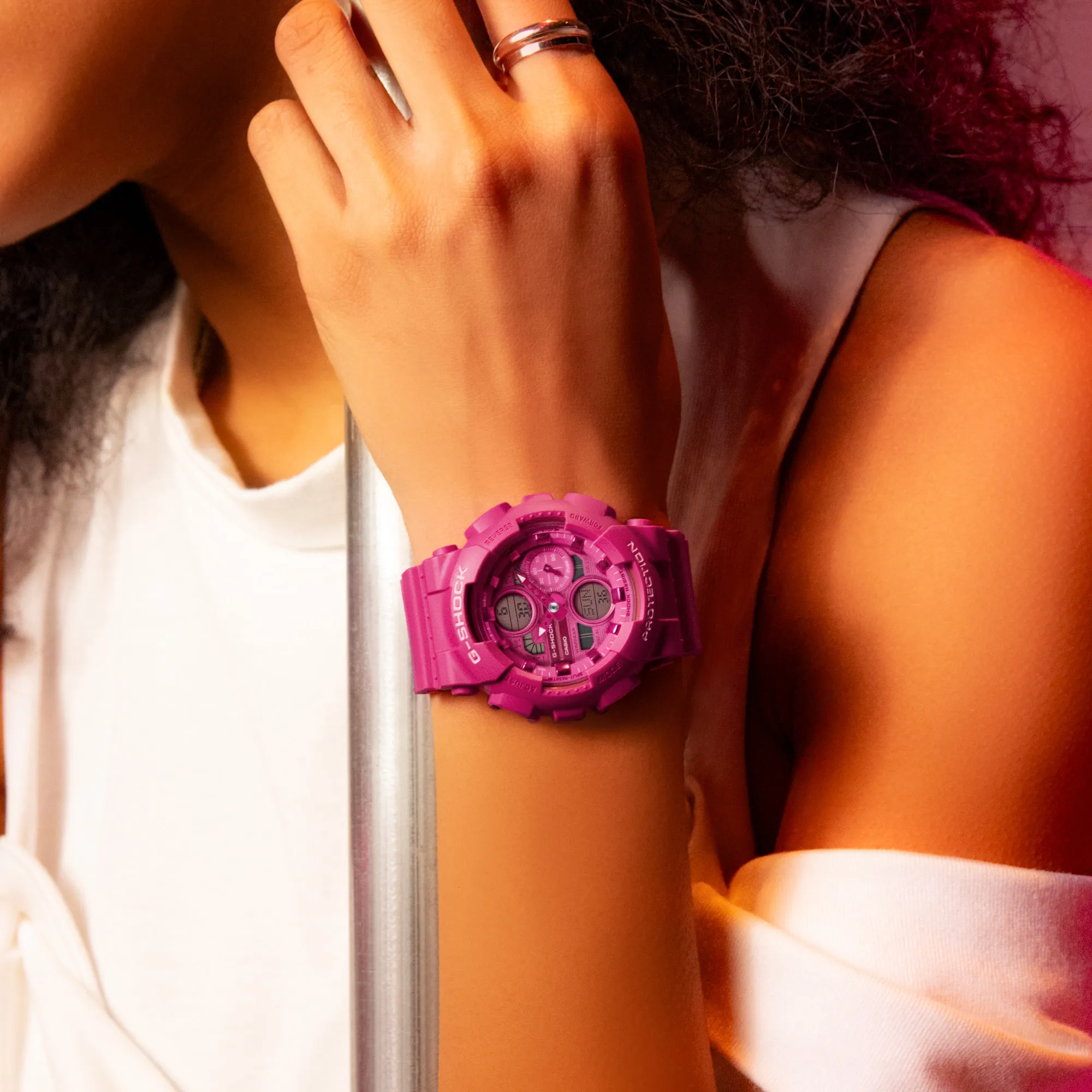 foto de reloj gshock modelo GMA-S140PP